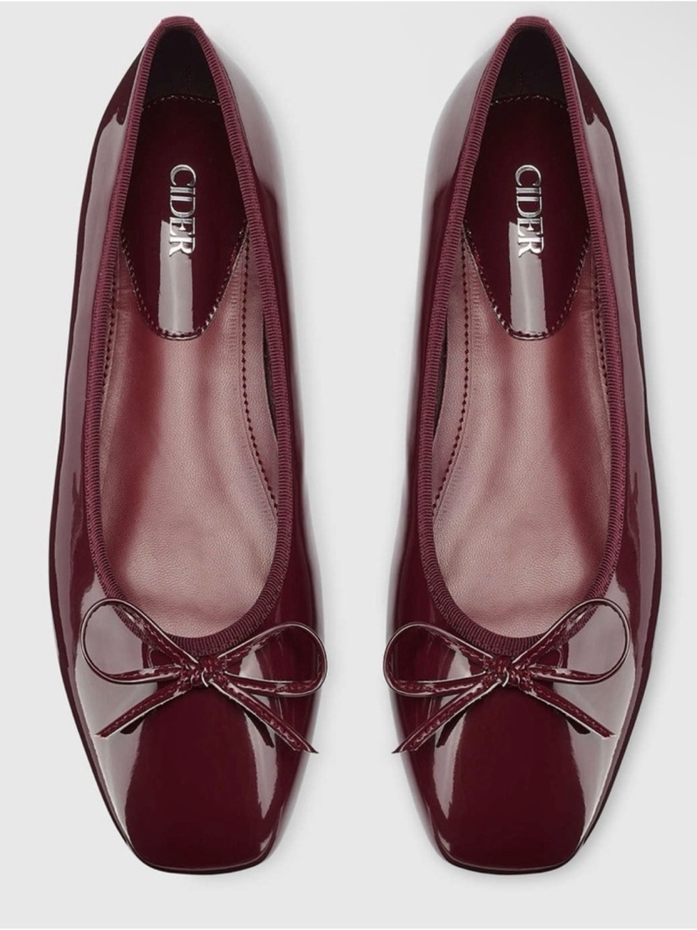 Cider 39 NWT Burgundy Patent Square-Toe Ballet Flats with Bow